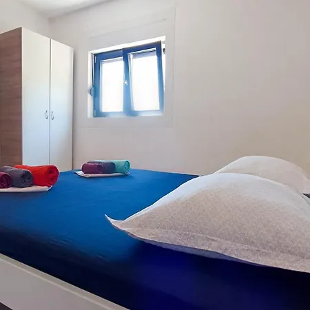 Aparthotel Nazario Drvenik (Split-Dalmatia)