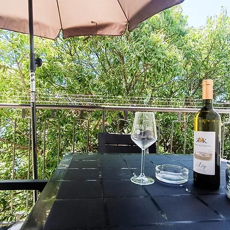 Aparthotel Nazario Drvenik (Split-Dalmatia)