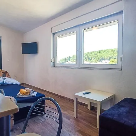Nazario Aparthotel 3*