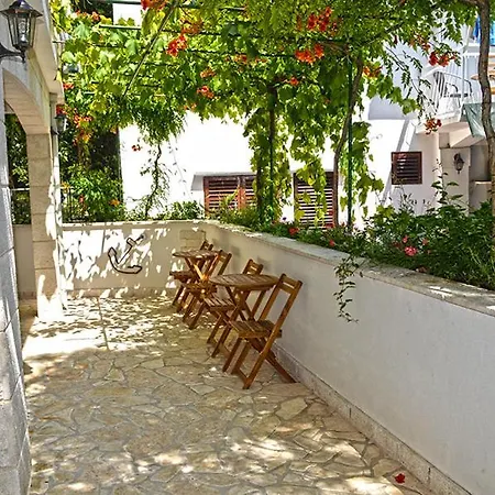 Aparthotel Nazario 3*