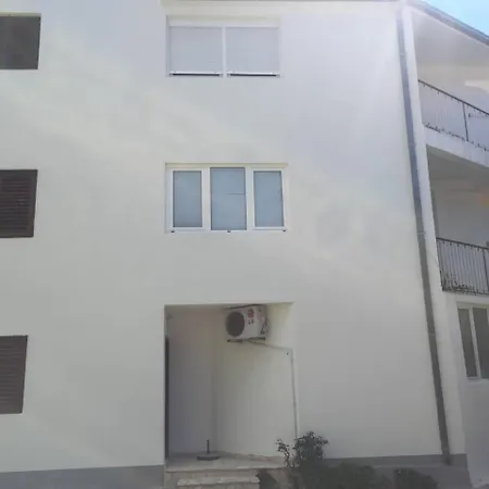 Aparthotel Nazario